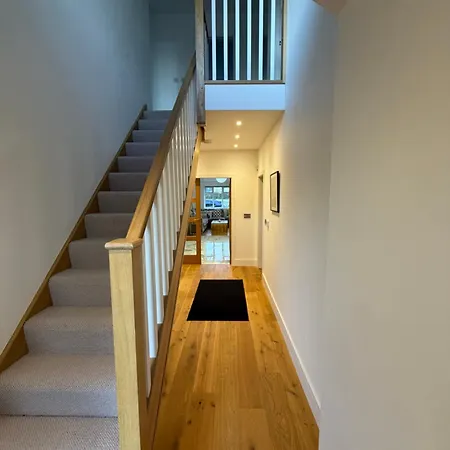 Avon Dhu 6 Bedroom Luxury Retreat