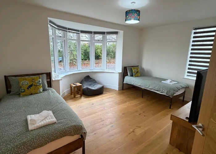 Villa Avon Dhu 6 Bedroom *