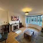 Villa Avon Dhu 6 Bedroom Luxury Retreat