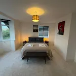 Avon Dhu 6 Bedroom Luxury Retreat Villa