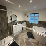 Avon Dhu 6 Bedroom Luxury Retreat York