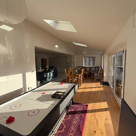 Avon Dhu 6 Bedroom Luxury Retreat * York