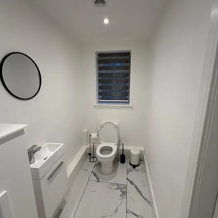 Avon Dhu 6 Bedroom Luxury Retreat Villa York