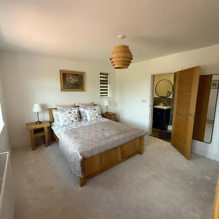 Avon Dhu 6 Bedroom Luxury Retreat *