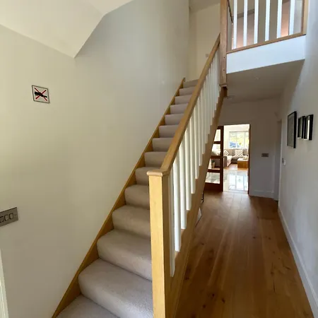 Avon Dhu 6 Bedroom Luxury Retreat *