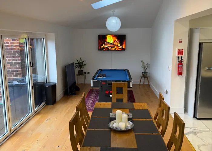 Avon Dhu 6 Bedroom Йорк