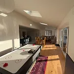 Avon Dhu 6 Bedroom Luxury Retreat * York