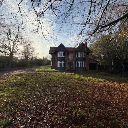 Villa Avon Dhu 6 Bedroom