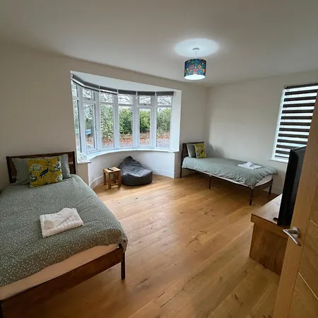 Villa Avon Dhu 6 Bedroom *