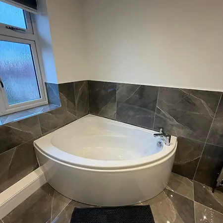 Villa Avon Dhu 6 Bedroom *